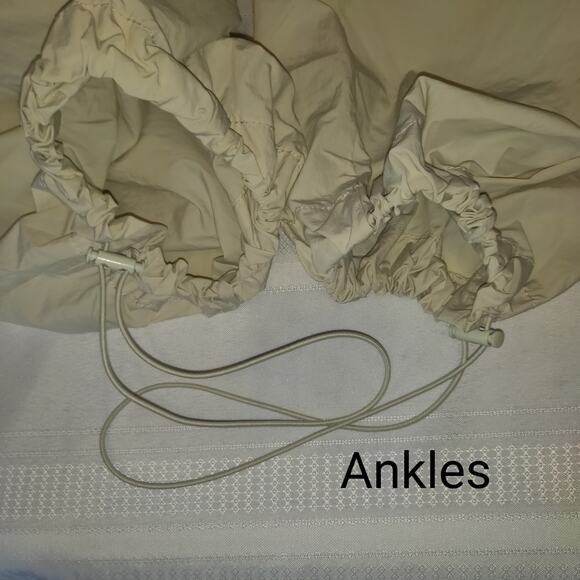 Zara Parachute Jumpsuit XL Halter Cargo Gorp Plunge ECRU Cream NWT Limited Belt - Picture 15 of 16